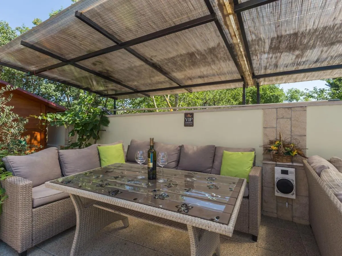 Apartment Nena - Prc426 By Interhome Nova Vas